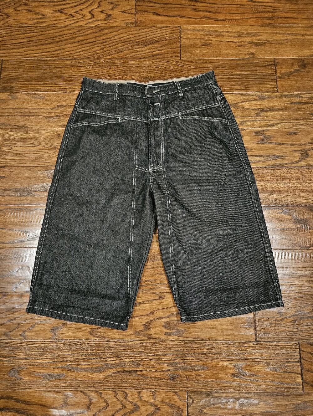 NWOT Marithe Francois Girbaud Bermuda Brand X Broken Twill, Dark BLue - Size 34